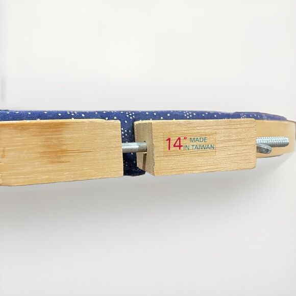 Christmas Nativity Quilt Block VTG Wall Hanging 12" Embroidery Hoop Handmade - Picture 6 of 6